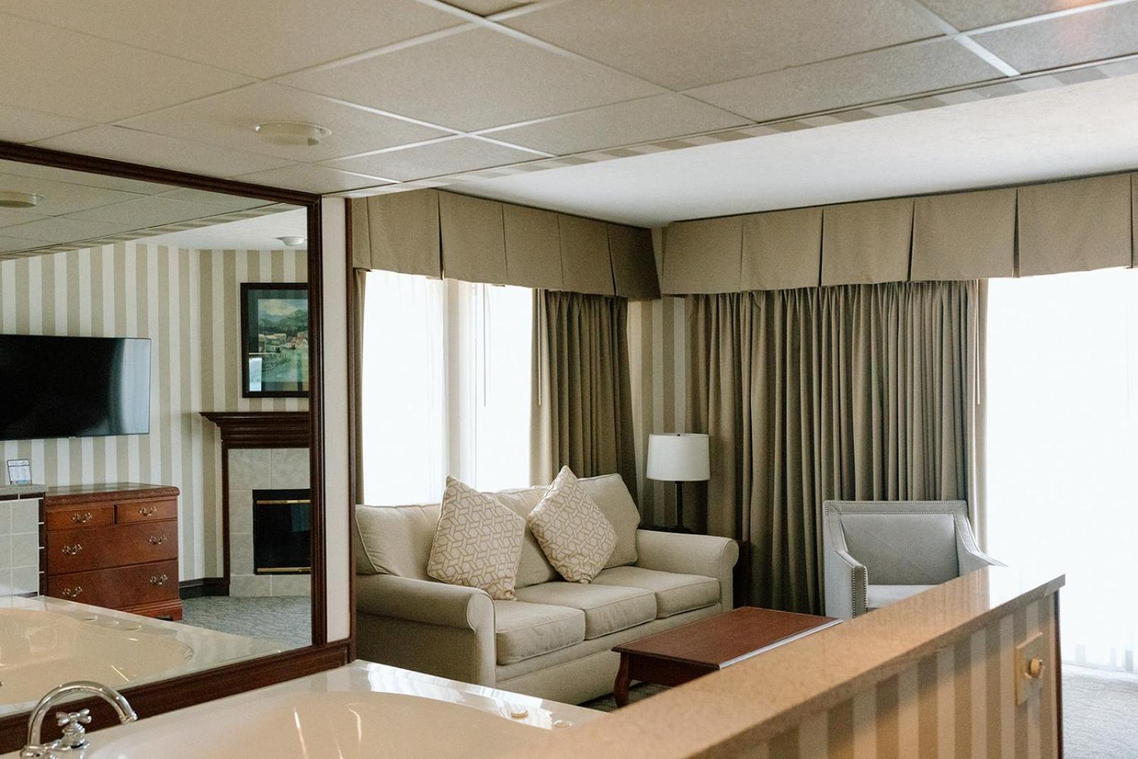 Bayshore Resort Traverse City Dış mekan fotoğraf