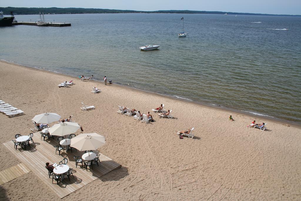Bayshore Resort Traverse City Dış mekan fotoğraf