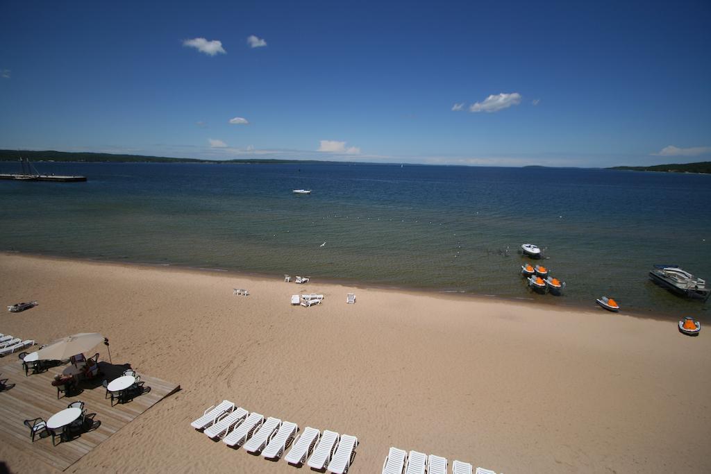 Bayshore Resort Traverse City Dış mekan fotoğraf