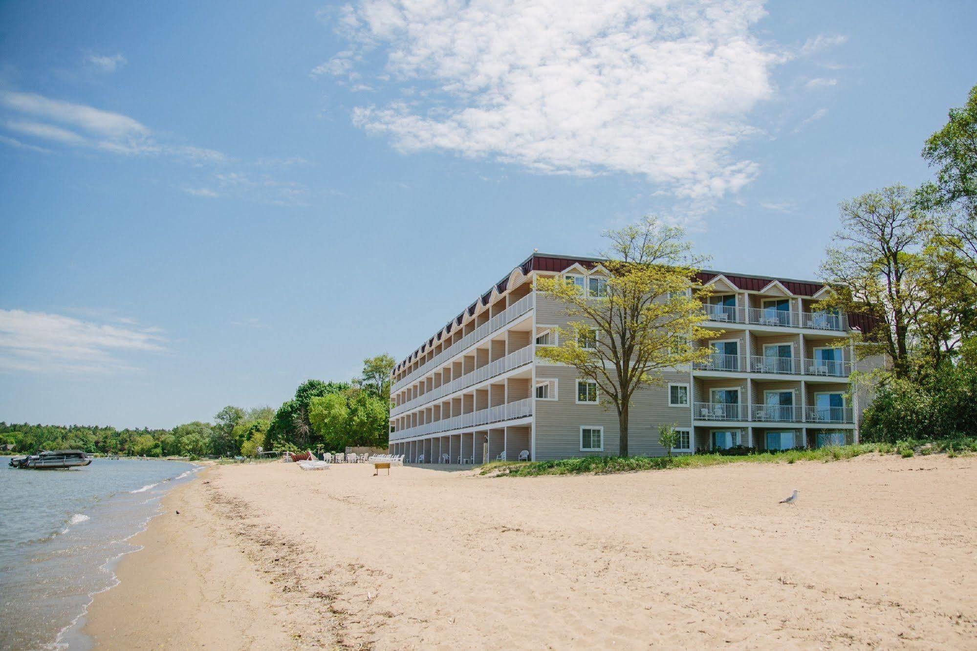 Bayshore Resort Traverse City Dış mekan fotoğraf